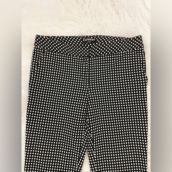 Express pants size 4 - Picture 2 of 5